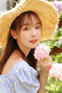 脸上没有胡须